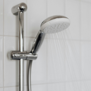 Delta Faucet 2-in-1 Dual Hand Held Shower Head